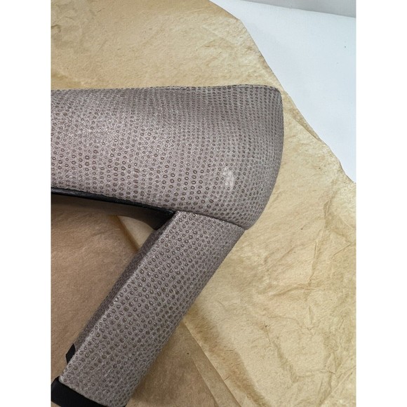 Stuart‎ Weitzman Grey Textured Suede Pointed Square Toe Pumps 3” Women’s Sz 7.5 - Picture 6 of 12